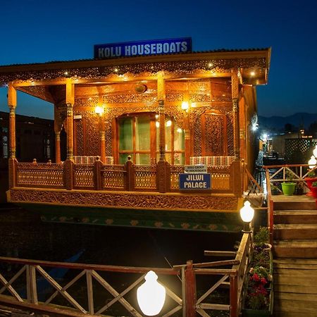 Отель Kolu Group Of Houseboats Сринагар Экстерьер фото